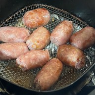 ไส้กรอกอีสานโฮมเมด By เลียนิ้ว