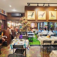 TOH-PLUE RESTAURANT TOH-PLUE RESTAURANT