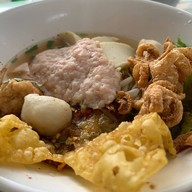 เจ๊อ้วนเย็นตาโฟ เจ๊อ้วนเย็นตาโฟ