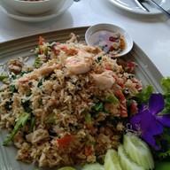 ครัวหินตั้ง