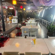 ครัวหินตั้ง