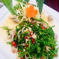 ครัวหินตั้ง