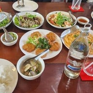 เมนูของร้าน สวนอาหารบ่อปลาวี.เอส. ฟิชซิ่งปาร์ค