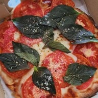 Pizza Lab -พิซซ่าแล็บ Camping Ground ถนน ประดิพัทธ์