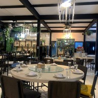 AMIR BISTRO