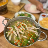 เมนูของร้าน เล้งSUPERแซ่บ+อาหารจานเดียว+ยำตำแซ่บๆ+ของทานเล่น ประชาอุทิศ 90