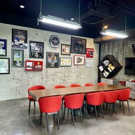 Joe's Vintage Coffee & Dessert