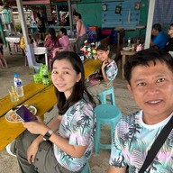 ร้านอาหารริมน้ำเรือนทหารเรือ
