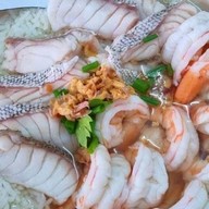 ข้าวต้มเสวย&อาหารป่า หมู่บ้านร่มเงาไม้