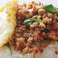 อาหารตามสั่งเด็กหอ