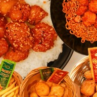 ขายหมูปิ้งเลี้ยงแมว