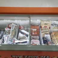 เมนูของร้าน Wesell Korea Mart Nakhon Pathom วีเซล โคเรีย มาร์ท สาขานครปฐม