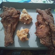KFC โลตัส กำแพงแสน