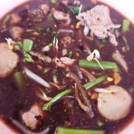 ก๋วยเตี๋ยวเรือเจ๊ต้อย ประชานิเวศน์ 3