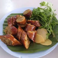 ร้านข้าวซอยพอใจ