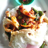 เมนูของร้าน หอยทอด ผัดไทย ออส่วน อาหารตามสั่ง (เอ็มอาร์ท) สุราษฎร์ธานี ซอยปากแมว