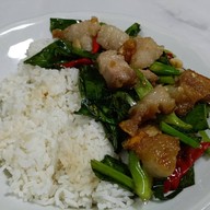 เมนูของร้าน ใจฟูหมูกรอบ