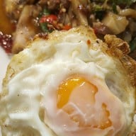 เมนูของร้าน ชาม ก๋วยเตี๋ยวขาหมูเมืองทอง เมืองทองธานี