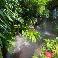 Khunnai Gallery สันป่าตอง