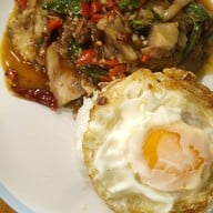 เมนูของร้าน ชาม ก๋วยเตี๋ยวขาหมูเมืองทอง เมืองทองธานี