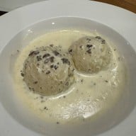 ร่วมสุข Steakhouse & Noodles