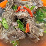 เกาเหลาเลือดหมู เฮียต้น เกาเหลานายกุ้ง