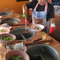 ร้านน้ำเงี้ยวลุงหมาน หนองบัวเชียงราย