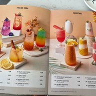 Blanc Café & Eatery