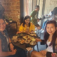 บรรยากาศ สายทิพย์เบเกอรี่