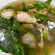 เกาเหลาเลือดหมู เฮียต้น เกาเหลานายกุ้ง