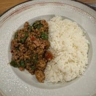 ร่วมสุข Steakhouse & Noodles