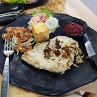 เมนูของร้าน Tendery Steak สเต๊ก,ผัดไทย,ตามสั่ง ท่าอิฐ