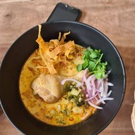 เมนูของร้าน ข้าวซอยพริกหอม อุดมสุข