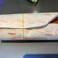 เมนูของร้าน Banh Mi Huynh Hoa