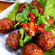 ราชาเมี่ยงปลาเผา เจ๊กุ้ง รามคำแหง (Ramkhamhaeng)