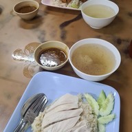 เมนูของร้าน ข้าวมันไก่ 888 สามแปด พัฒนาการ