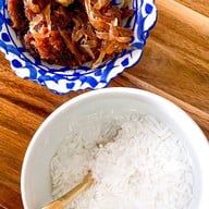 เมนูของร้าน ข้าวแช่แม่อร