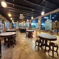 บรรยากาศ ซิงไฮฮง Coffee&restaurant พระประแดง