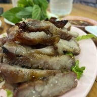 ตำถาด อรอุบล