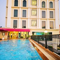 บ้านบัว แกรนด์ อุดร โฮเต็ล