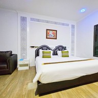 บ้านบัว แกรนด์ อุดร โฮเต็ล