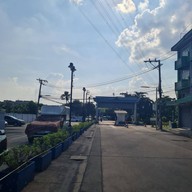 หน้าร้าน charm coffee ตลิ่งชัน