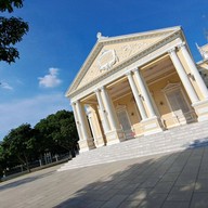 พระที่นั่งวโรภาษพิมาน