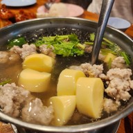รุ่งโภชนา