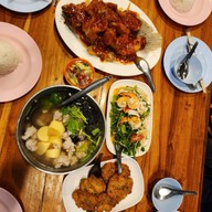 รุ่งโภชนา