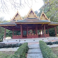 อนุสาวรีย์สมเด็จพระนางเจ้าสุนันทากุมารีรัตน์