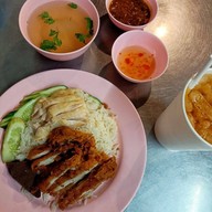 เมนูของร้าน ศรีเหลืองโภชนา
