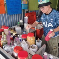 หน้าร้าน Noname