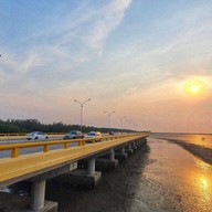 สะพานบางทราย ชลบุรี