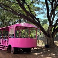 บรรยากาศ Jim Thompson Farm